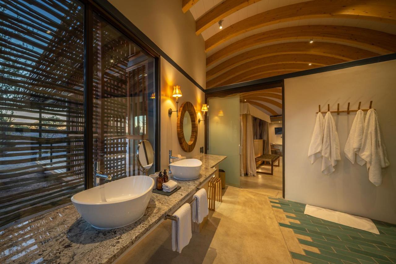 Villa Anderssons At Ongava à Okaukuejo Extérieur photo